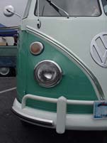 1964 VW 21 Window bus samba deluxe has 2 roof racks